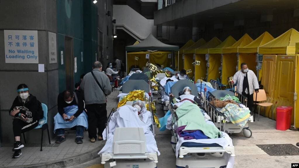 Kematian Pasien Covid Melonjak di Hong Kong, Kamar Mayat Kewalahan Tampung Jenazah