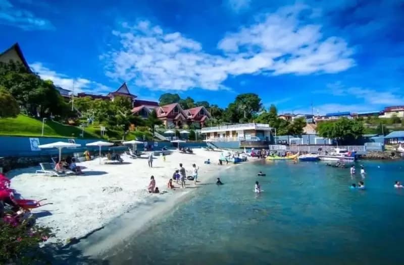 Hotel Khas Parapat di Parapat, Sumatera Utara (Foto: MI/Ant)