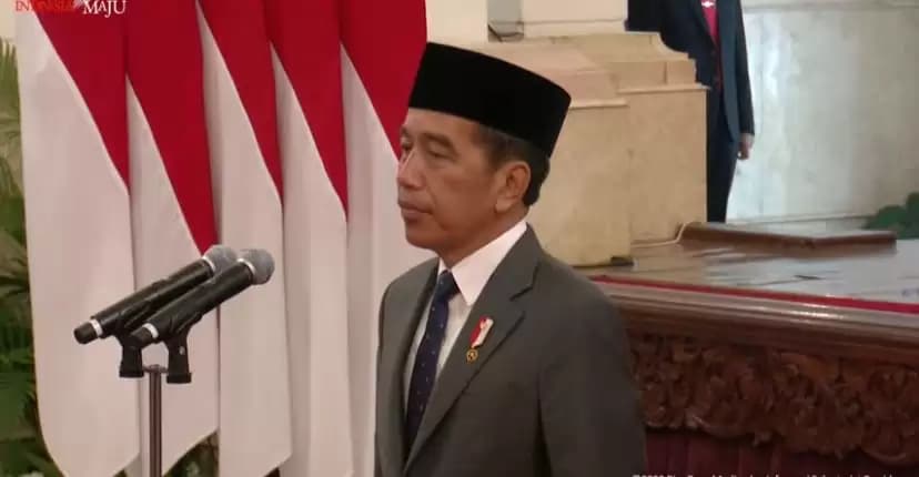 Joko Widodo Resmi Anugerahkan 6 Tokoh Gelar Pahlawan Nasional