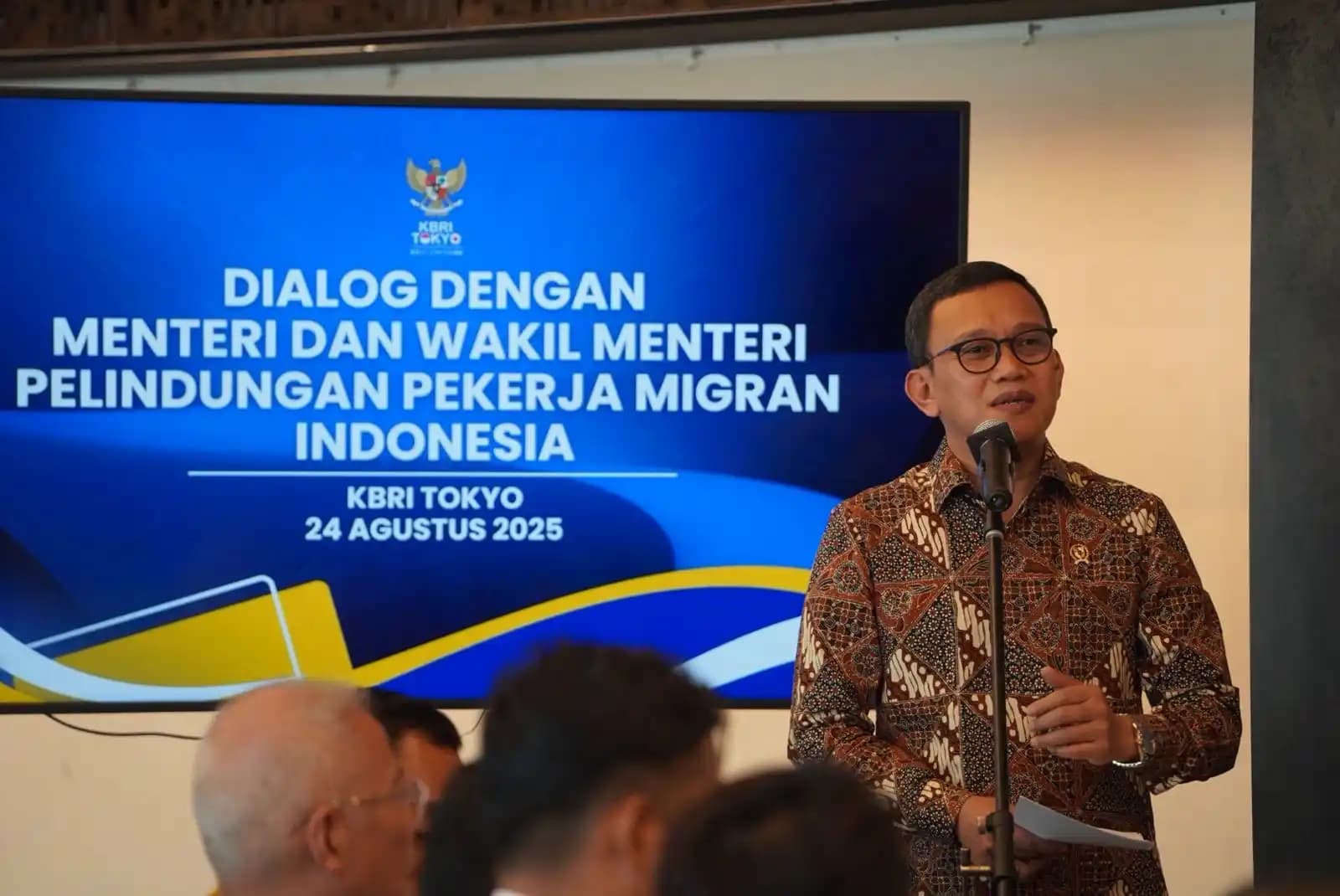 Dialog