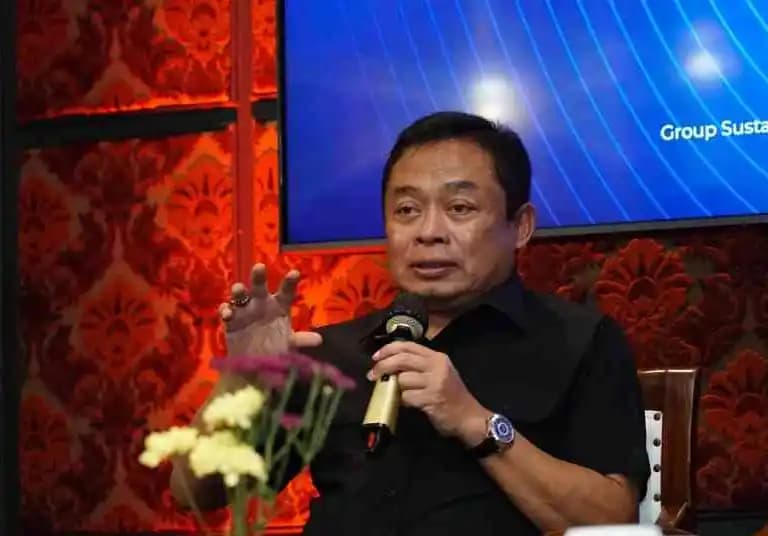 Dirut Telkom Ririek
