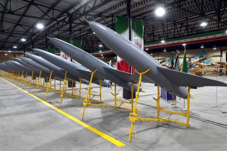 Gedung Putih: Rusia Terima Ratusan Drone Iran untuk Serang Ukraina