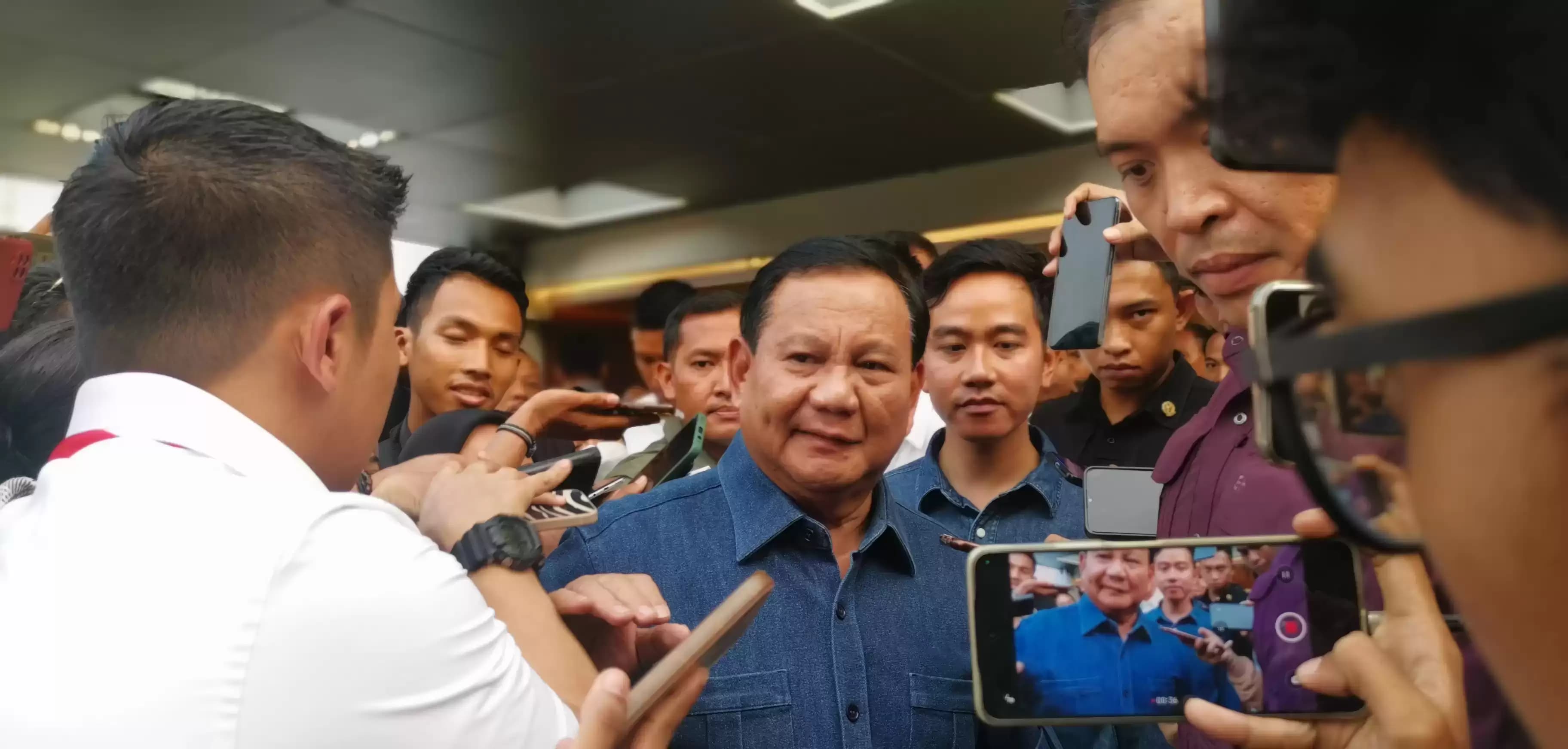 Prabowo: Cuma Orang Gak Waras yang Bilang Makan Siang Gratis Tak Penting