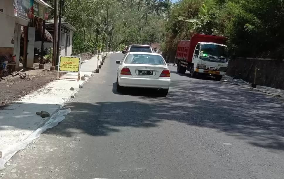 DPUBM Kabupaten Malang Prioritaskan Perbaikan Jalur Utama Rusak di Kecamatan Ampelgading