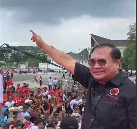 Jenri Sinaga Caleg DPR RI dari Dapil Sumut III dengan nomor urut 4 (Foto: Dok MI)