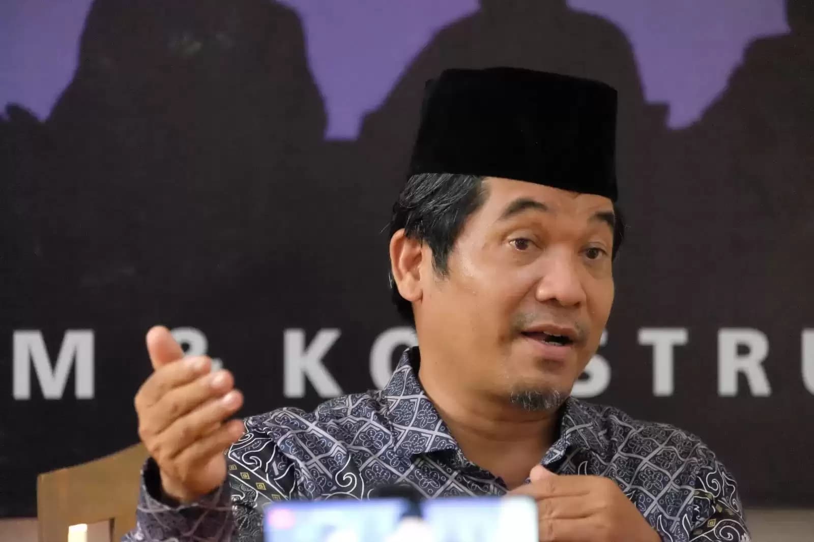 Penghentian Rekapitulasi Suara Hanya Menambah Stigma Negatif Publik pada KPU dan Bawaslu
