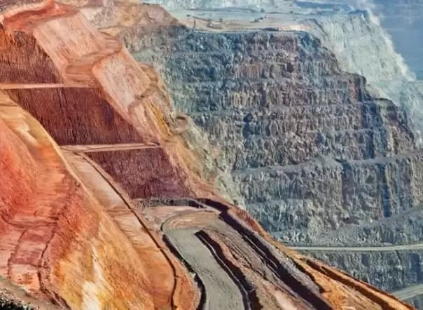 Jangan "Omon-omon" Saja Soal Nikel, Nih Risiko Ketergantungan Indonesia terhadap Investasi China Versi Ekonom