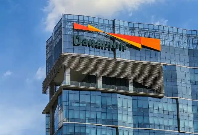 Gedung Bank Danamon