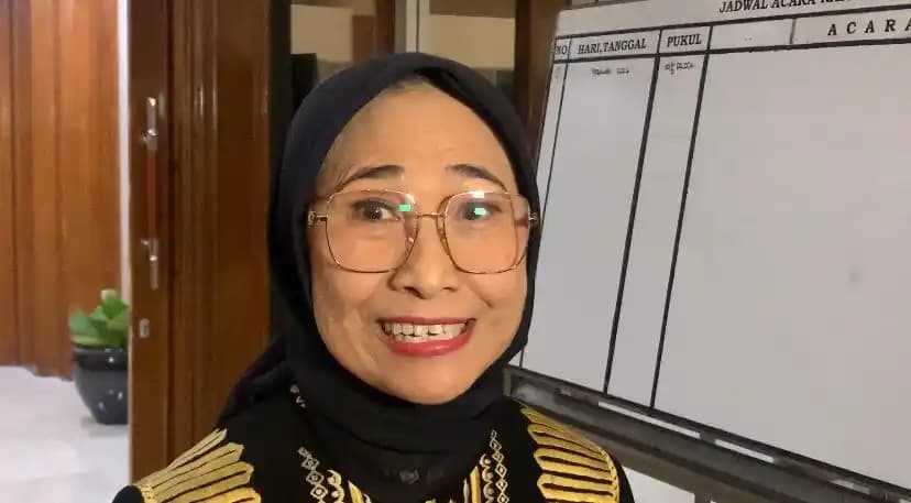 Hetifah Sjaifudian