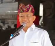I Wayan Koster
