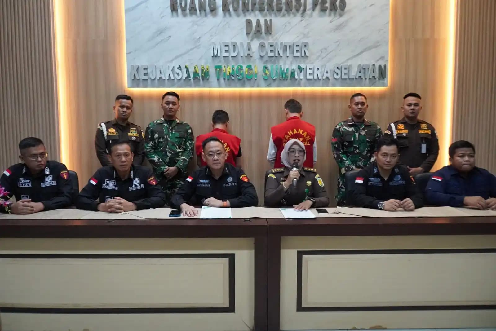 Jaksa Gadungan