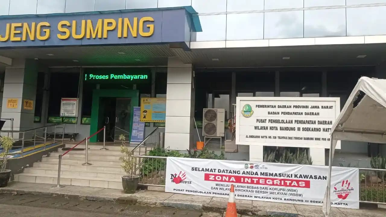 Kantor Samsat Soekarno Hatta