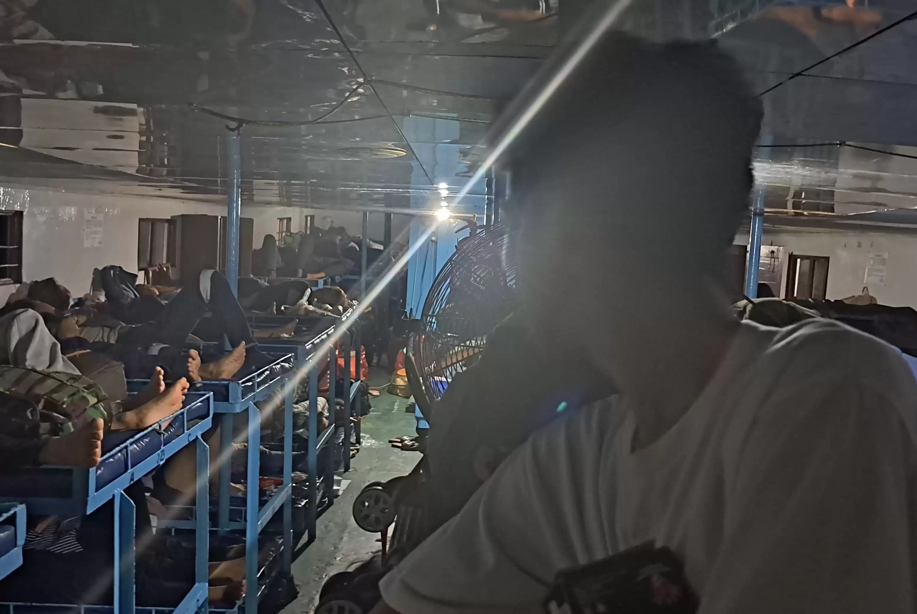Kapal malam kendari