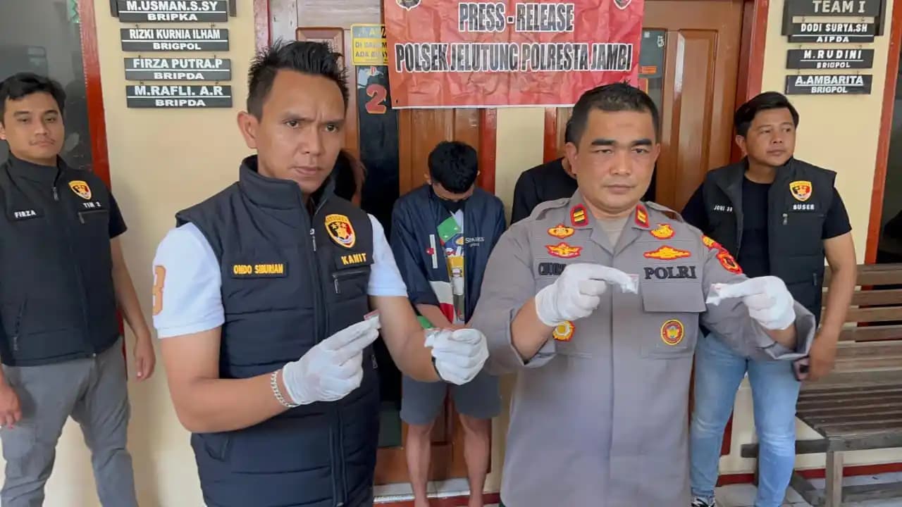 Kapolsek Jelutung Iptu Choiril Umam