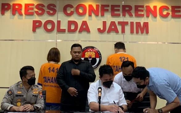 Pemeran Video Mesum Kebaya Merah Ngaku Punya 31 Kepribadian