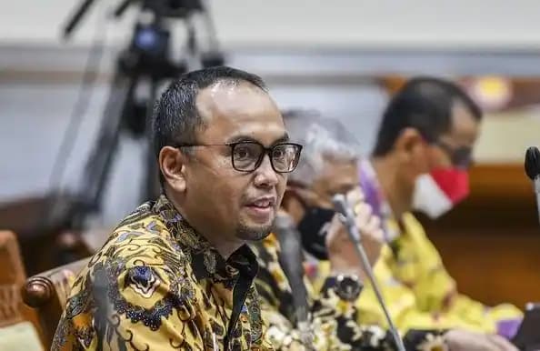 Kepala PPATK Ivan