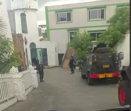 KPK Geledah Rumah Pengusaha di Samarinda