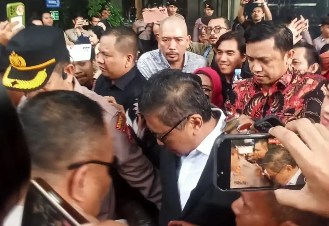 KPK Periksa Hasto