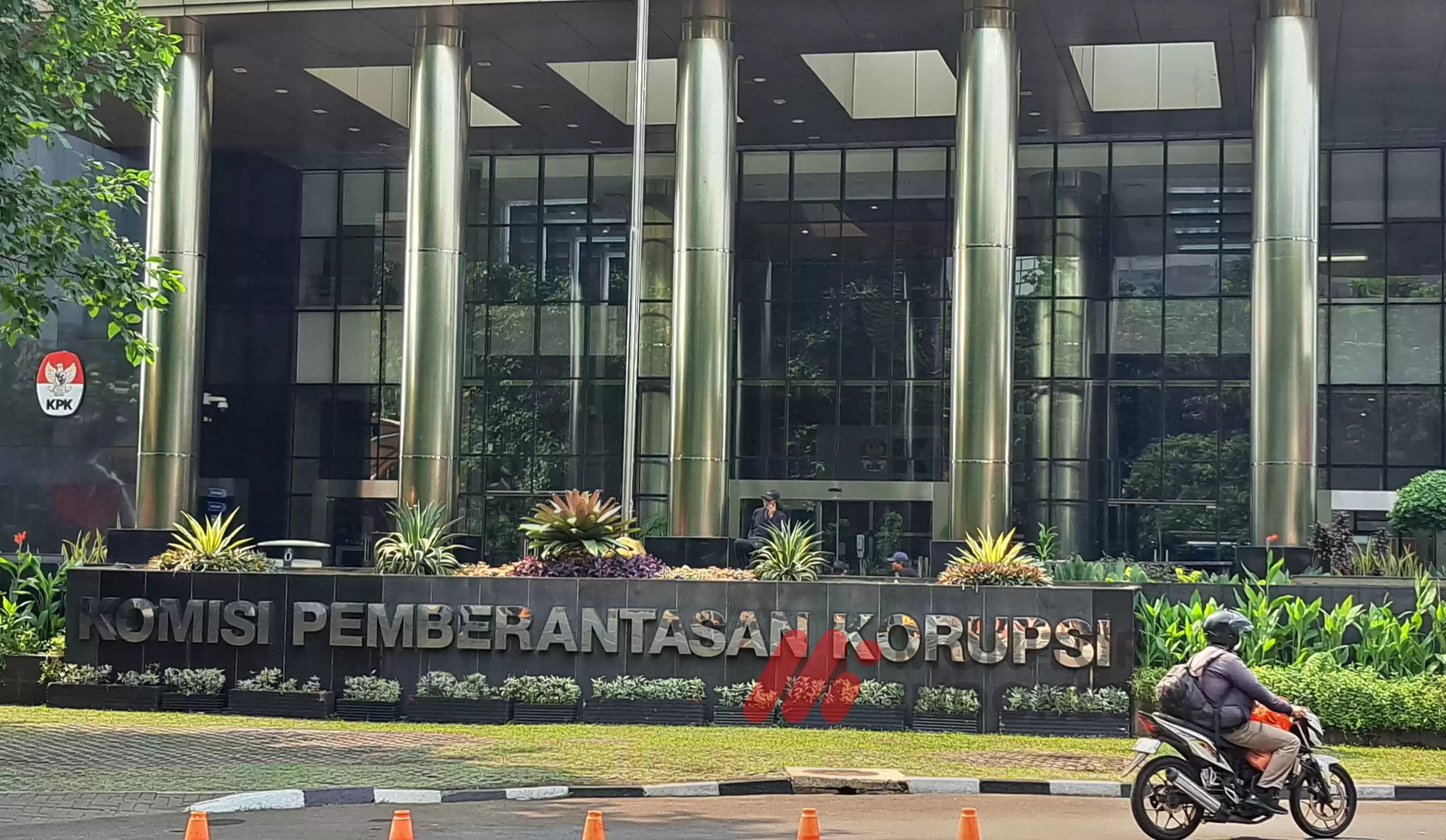 KPK periksa Hasto