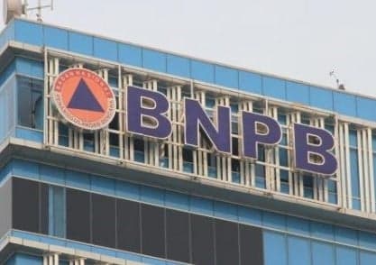 Penyewaan Helikopter di BNPB untuk Penanganan Karhutla Dipertanyakan