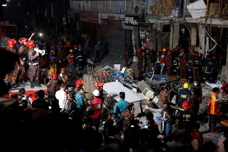 Ledakan di Bangladesh Tewaskan 15 Orang