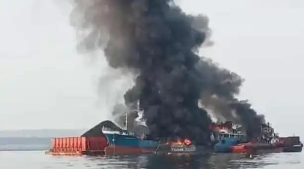 Ledakan Kapal Tanker MT Ronggolawe