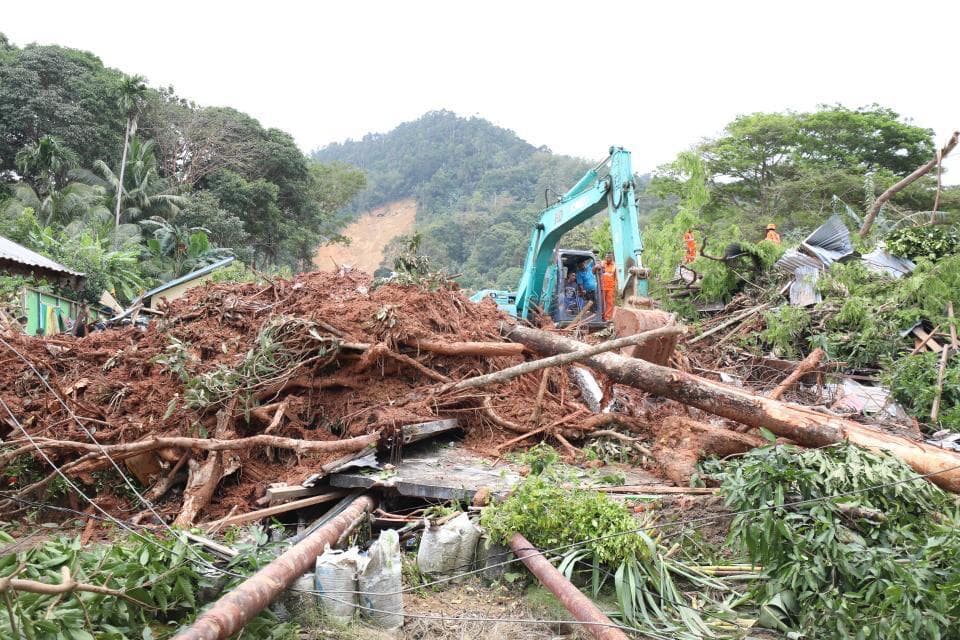 Longsor Natuna: Pencarian Korban Dihentikan, 4 Orang Masih Hilang