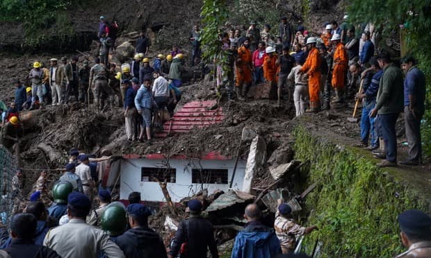 Banjir dan Longsor di Himalaya India Tewaskan 49 Orang