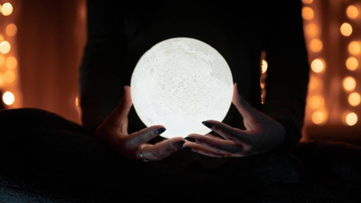 Fenomena Paranormal Bakal Semarakan Back Stage Pilgub NTB 2024