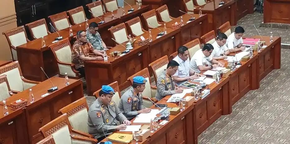 Polisi Tembak siswa