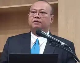 Rektor UT