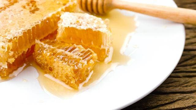 Ada 7 Manfaat Tersembunyi dari Sarang Madu bagi Kesehatan