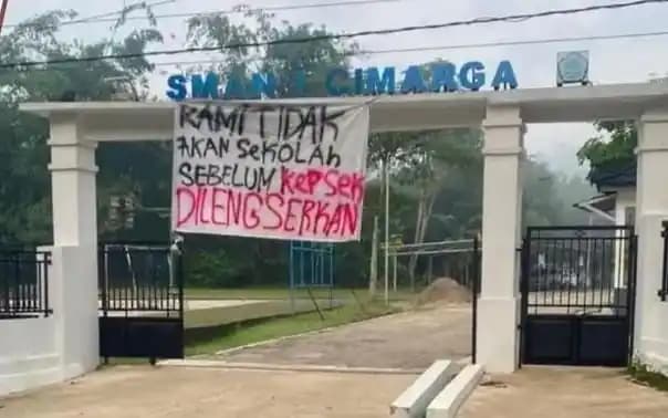SMAN 1 Cimarga