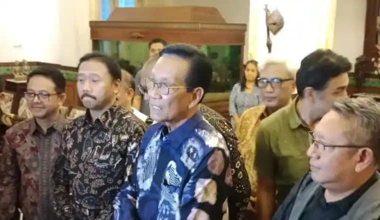 Sri Sultan Hamengku Buwono X
