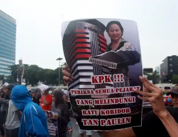 Tan Paulin