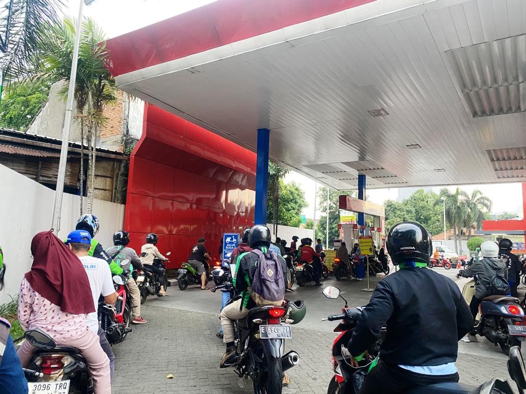 Dampak Kenaikan PBBKB Berimbas Naiknya Harga BBM Nonsubsidi