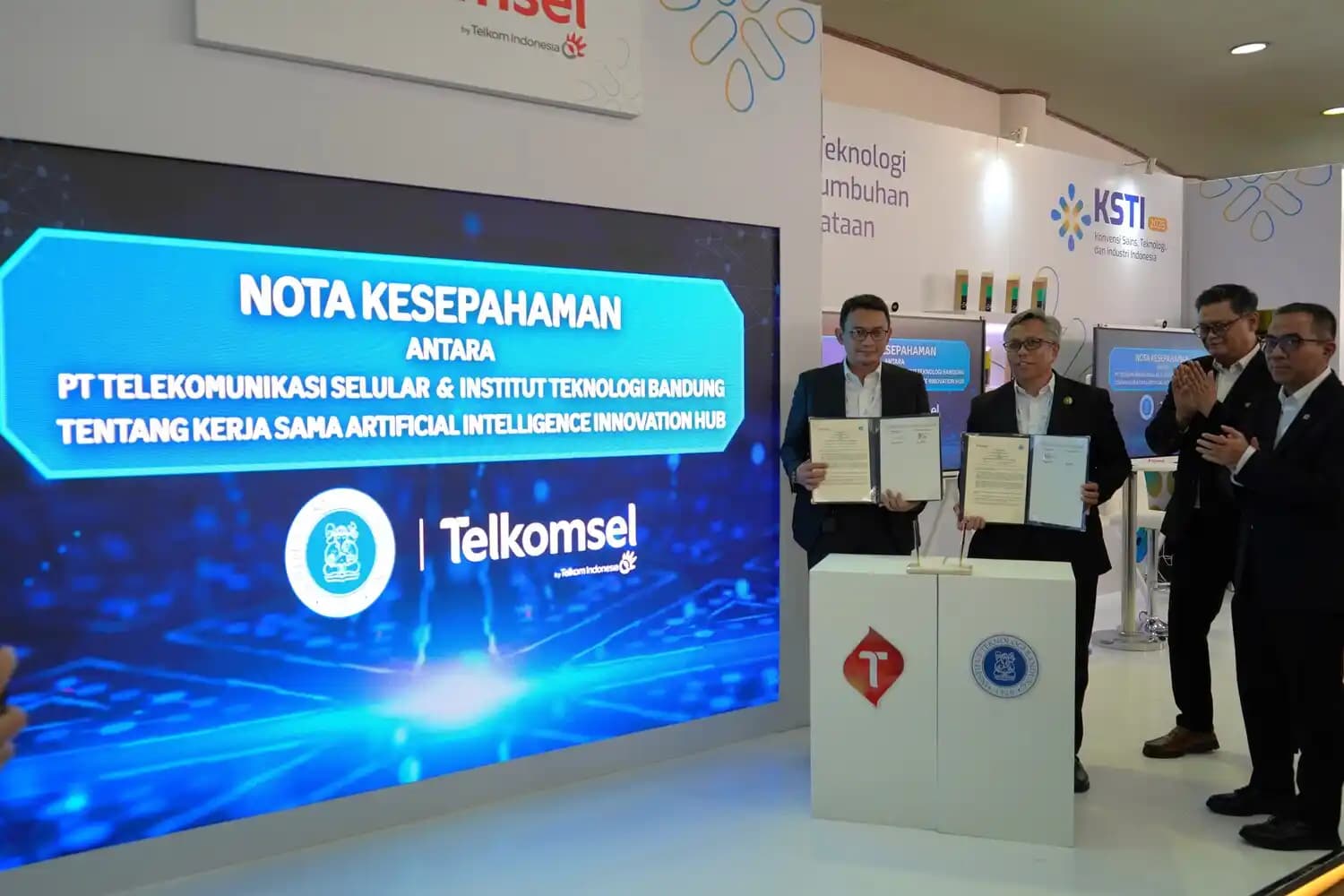 Telkomsel x ITB Hadirkan AI Innovation Hub_1b
