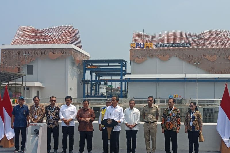 Joko Widodo Resmikan Stasiun Pompa Terbesar Indonesia