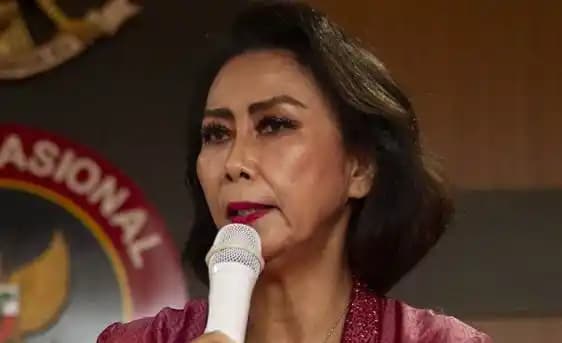 Yenti Garnasih