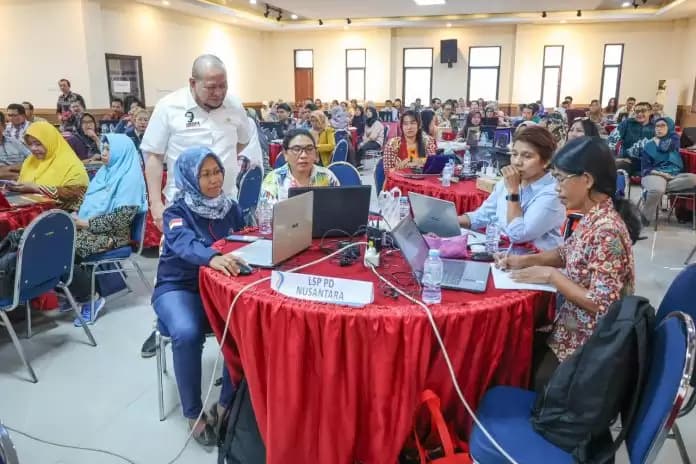 Hadapi Kompetisi Global, LaNyalla: Kita Butuh SDM yang Kompetitif dan Berhati Indonesia