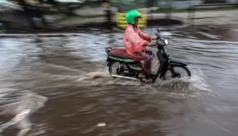 BMKG: Hari Ini Semua Kota Besar di Indonesia Berpotensi Hujan