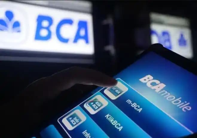 180 Ribu Lebih Nasabah Prioritas Terancam, BCA Didesak Transparan