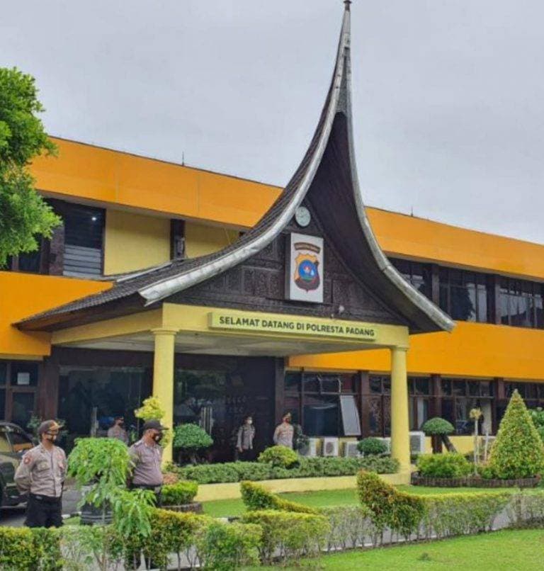 Sengkarut Sumbangan Sumbar, Proposal Diteken Gubernur Dana ke Rekening Pribadi, Polisi Kulik 10 Saksi