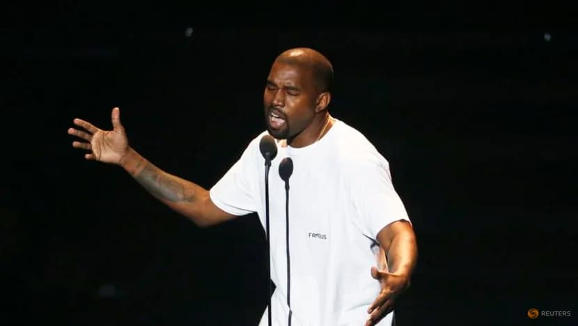 Adidas Akhiri Kerja Sama dengan Kanye West Karena Membuat Rugi Perusahaan