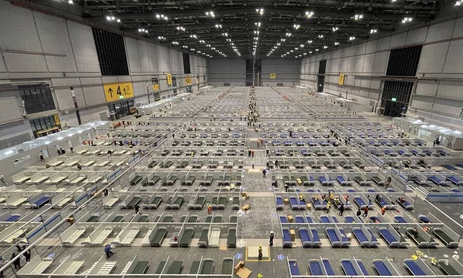 453 Warga Beijing Positif Covid, 40 Stasiun Subway Ditutup
