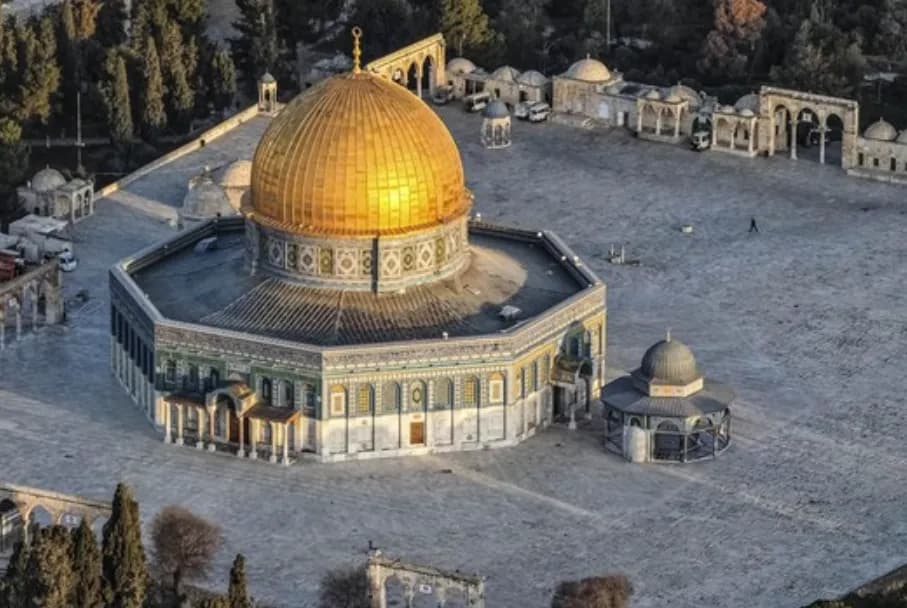Israel Bakal Larang Kumandang Azan di Masjid Al Aqsa
