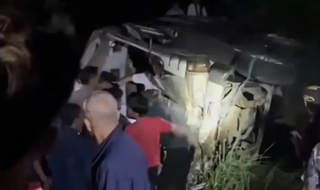 Mobil Travel Terjun ke Jurang di Majalengka, 6 Penumpang Tewas saat Arus Balik