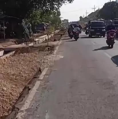 Perbaikan Jalan Gondanglegi-Balekambang, Progress Sudah 60%