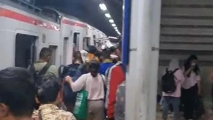 Seluruh Korban Kecelakaan Kereta di Bekasi Timur Perempuan