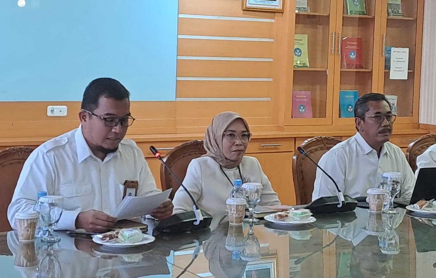 Guru Honorer Dipastikan Tak Kena PHK Massal Meski Status Non-ASN Berakhir 2026